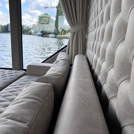 Nena Hausboot Hotel Берлин Екстериор снимка